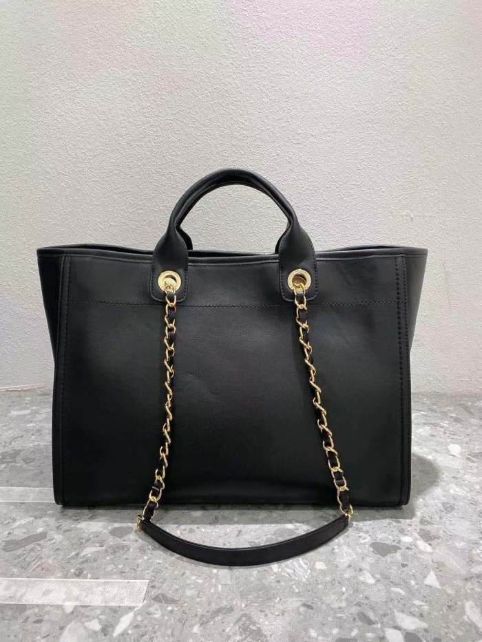  Handbag  Chanel 66941 size  39 cm