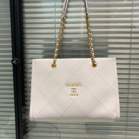  Handbag  Chanel AS2752  size  34 10 24 cm