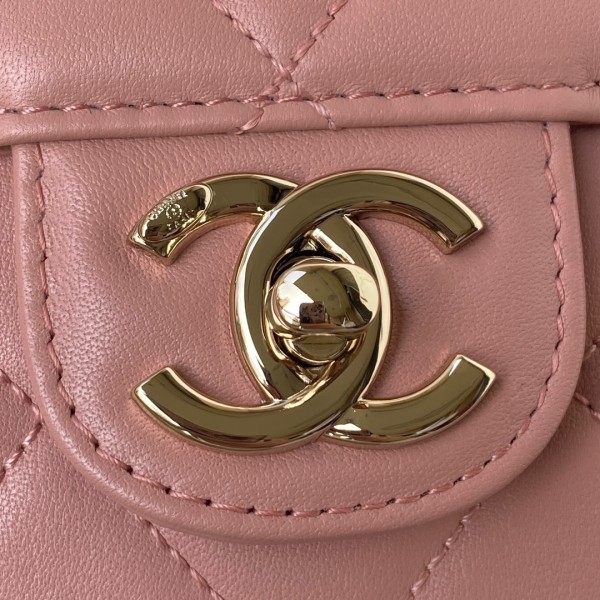  Handbag  Chanel AS2680  size   21*15*8 cm