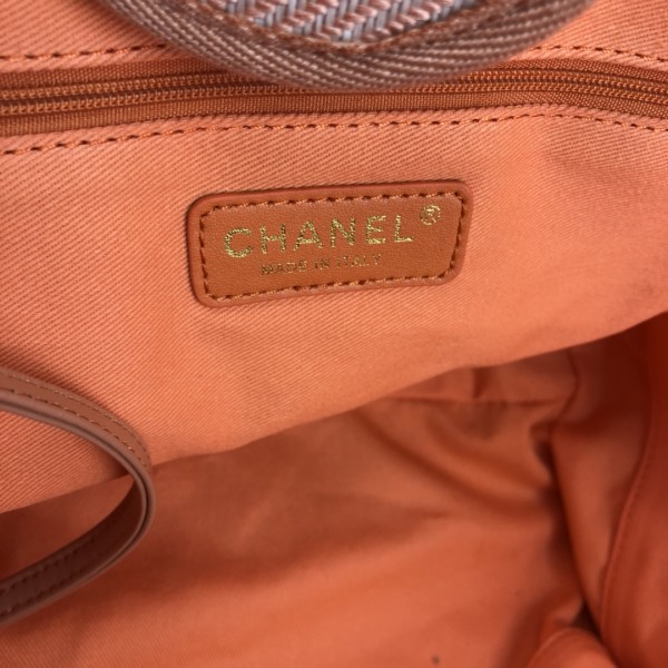  Handbag  Chanel A66941 size 38*29*20  cm