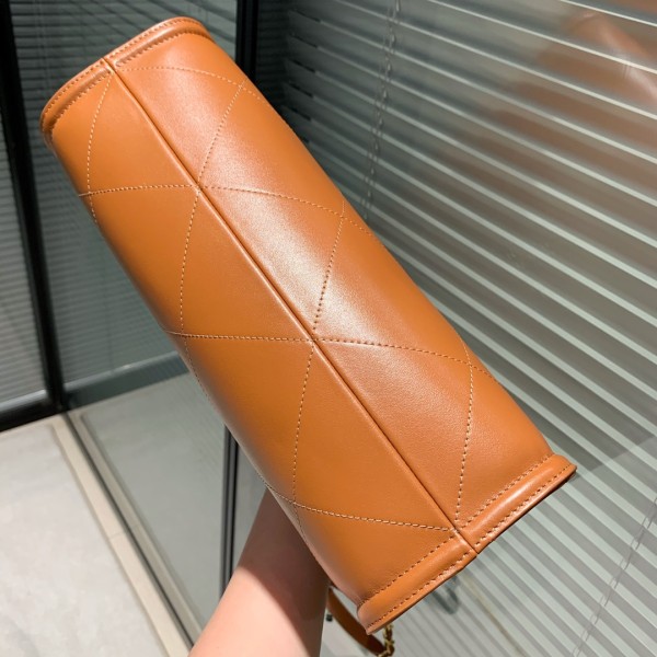  Handbag  Chanel  AS2753 size  30 32 10 cm