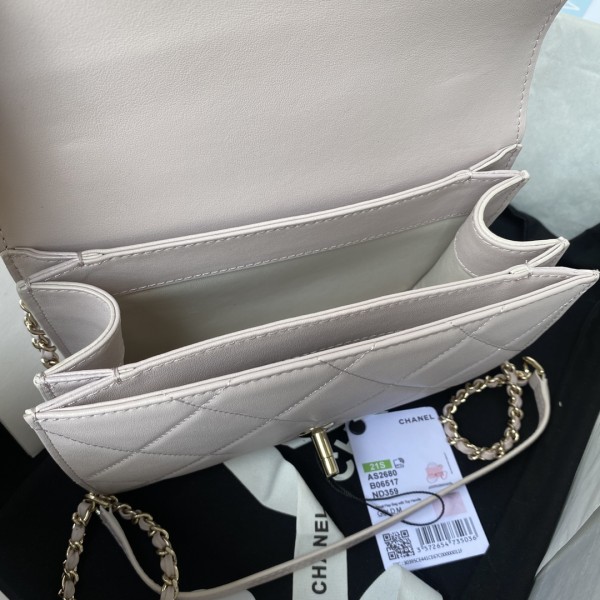 Handbag  Chanel  AS2680  size   21*15*8 cm