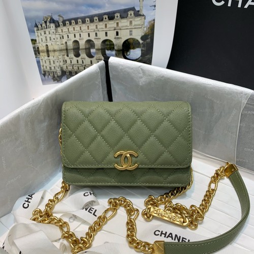  Handbag  Chanel 81155  size 15.5 10 4.5 cm