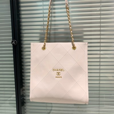  Handbag  Chanel AS2753 size  30 32 10 cm