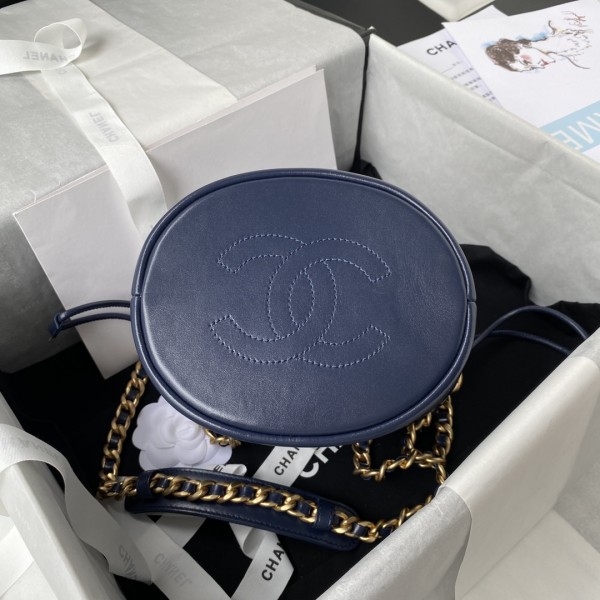  Handbag  Chanel  AS2716 size 19x15x12.5 cm
