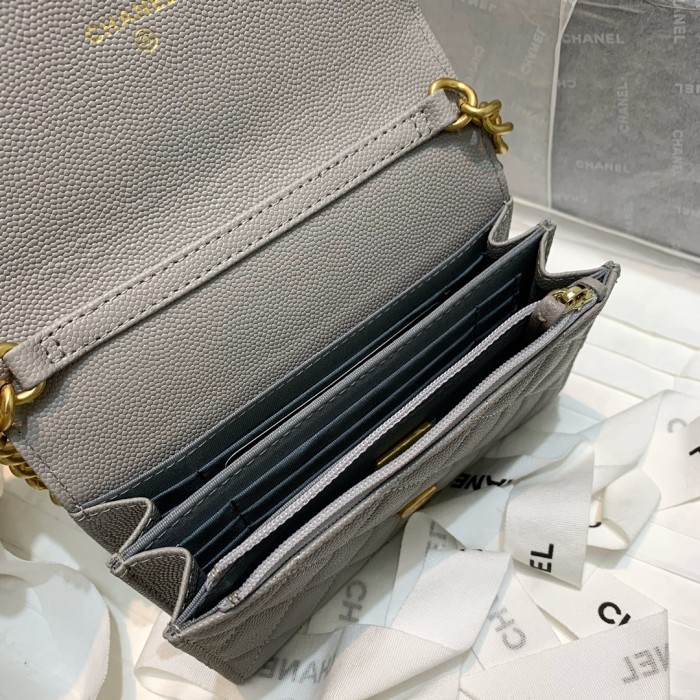  Handbag  Chanel 81155 size 15.5 10 4.5 cm