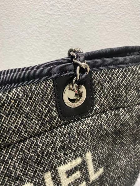  Handbag  Chanel  𝐀𝐒𝟔𝟔𝟗𝟒𝟏 size  𝟑4 cm