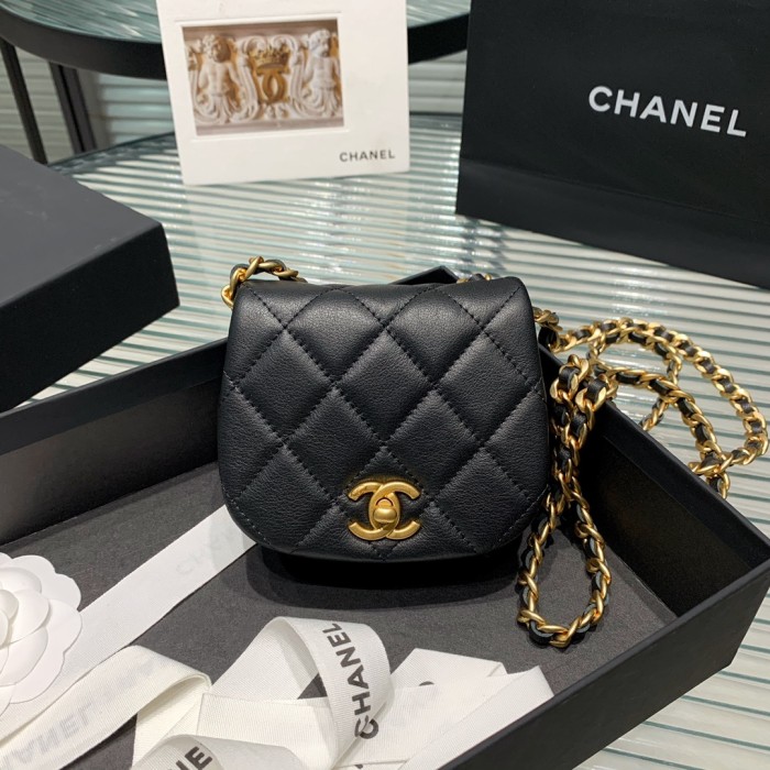  Handbag   Chanel AP2344 size  11.5 4.5 9 cm
