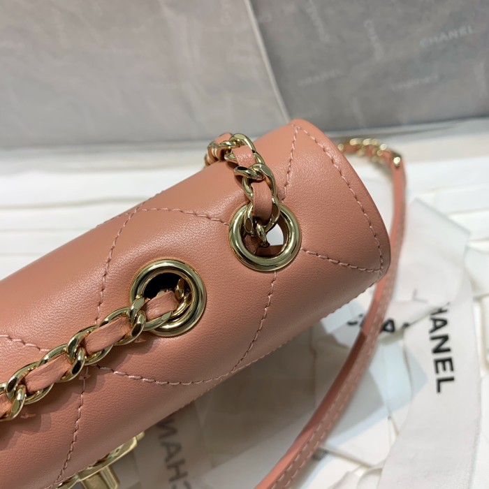  Handbag  Chanel 2742  size 19 10.5 4.5 cm