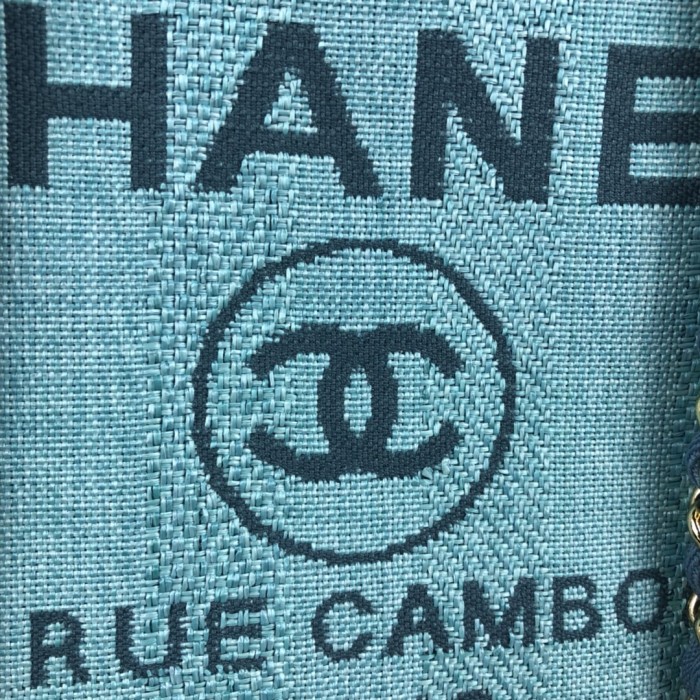  Handbag  Chanel  A66941 size 38*29*20 cm