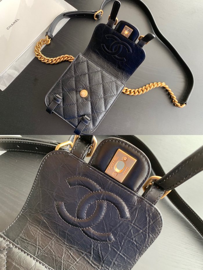  Handbag  Chanel  2695  size 17cmx14cmx4 cm
