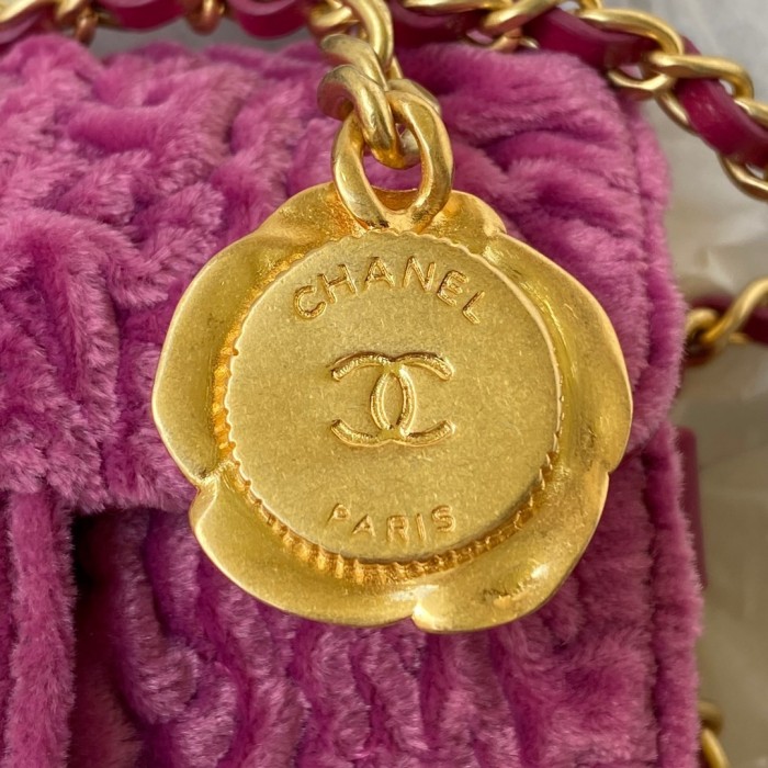 Handbag   Chanel AP2285 size 11x6.5x5 cm.