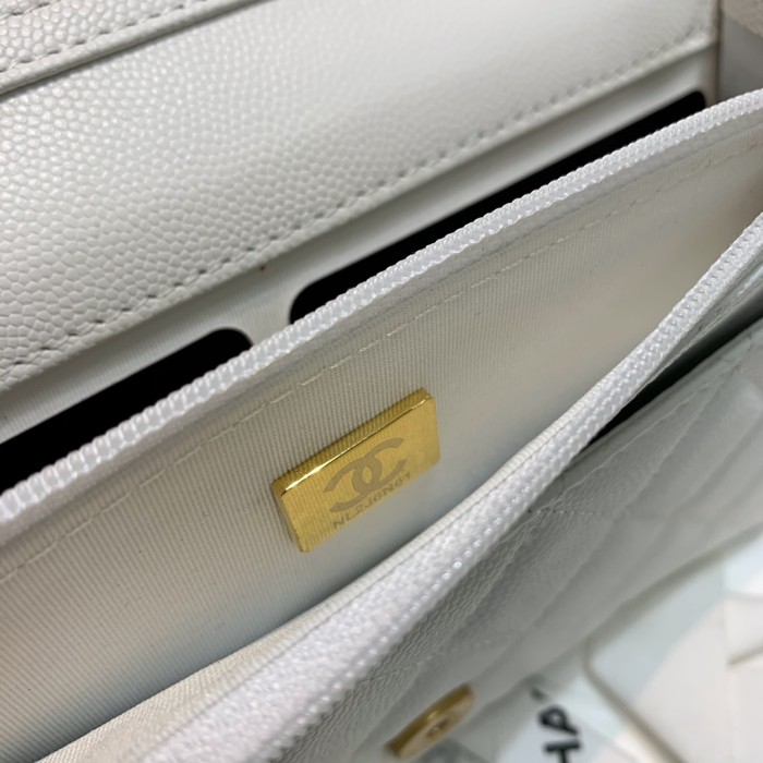  Handbag  Chanel 81153 size  19 cm