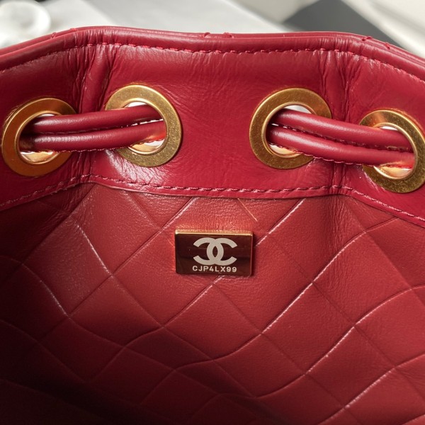  Handbag  Chanel AS2716 size 19x15x12.5 cm