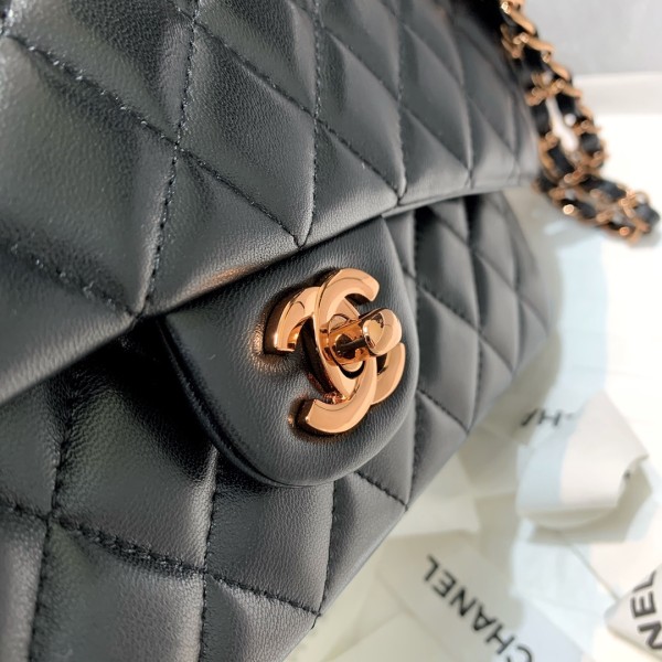  Handbag  Chanel  112 size 25 cm