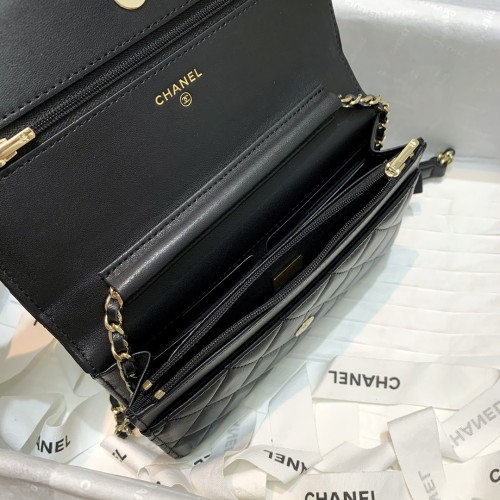 Handbag  Chanel 10601 size 19 cm