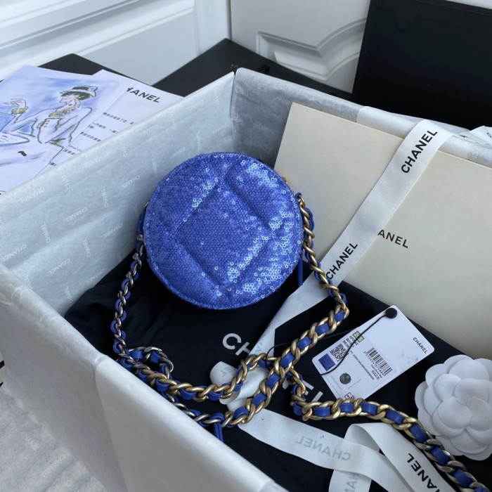  Handbag  Chanel  AP0945  size 12x12x4.5 cm