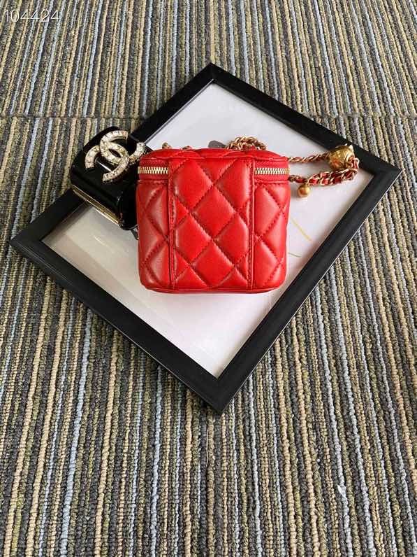  Handbag  Chanel P1447 size 8.5x11x7 cm