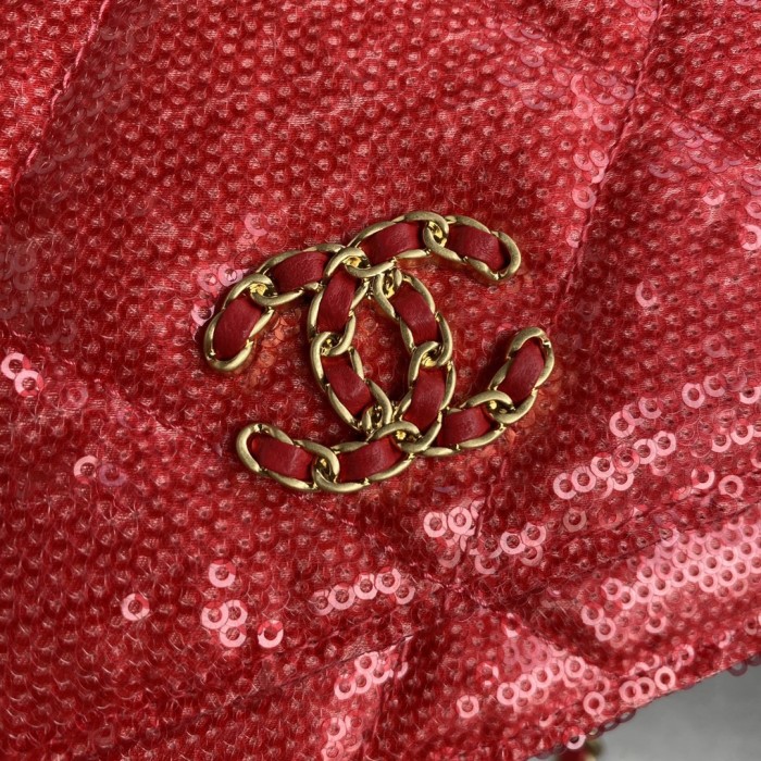  Handbag Chanel  size 19 cm