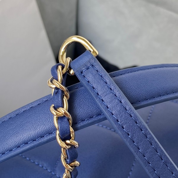 Handbag  Chanel  AS2680 size  21*15*8 cm