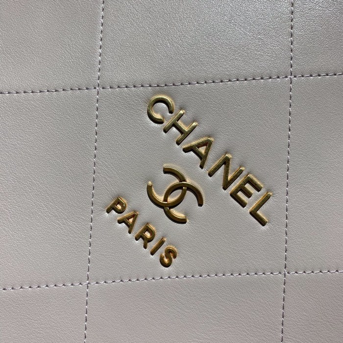  Handbag  Chanel AS2753 size  30 32 10 cm