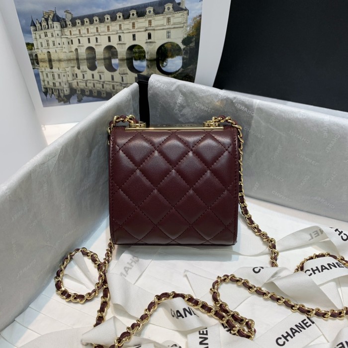  Handbag  Chanel 82769  size  11 11 5 cm