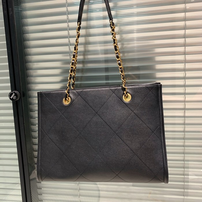  Handbag  Chanel AS2752  size  34 10 24 cm