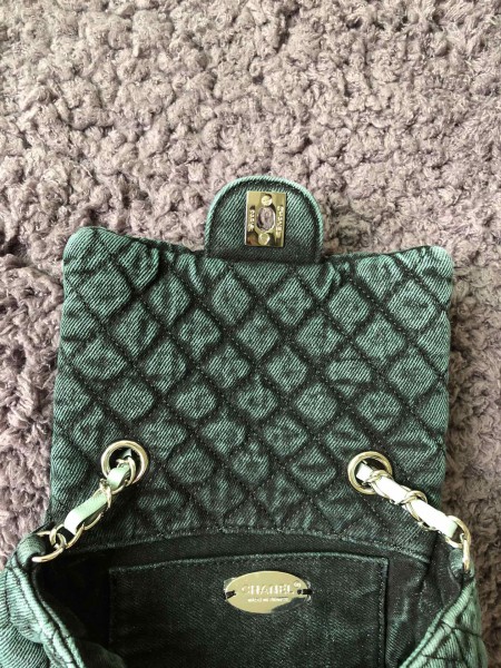  Handbag   Chanel S1309 size 12x23x8  cm