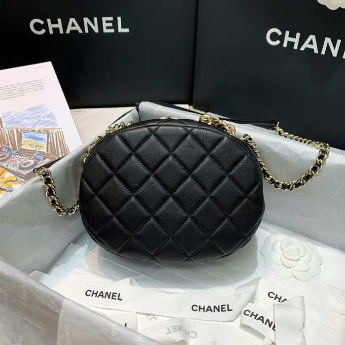  Handbag  Chanel AS1511  size 20 15 7 cm