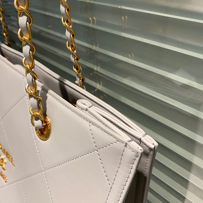  Handbag  Chanel AS2752  size  34 10 24 cm