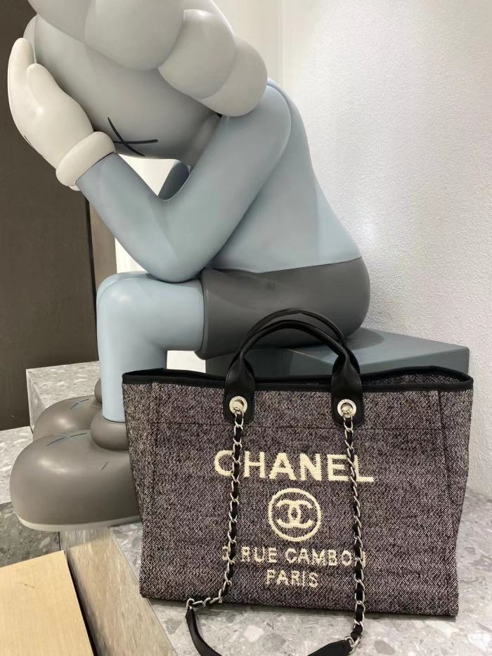  Handbag  Chanel 66941 size  𝟑𝟗/𝟐𝟎/𝟐𝟗 𝐂𝐌