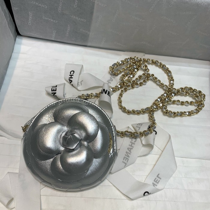  Handbag  Chanel 82121  size  11 11 2 cm