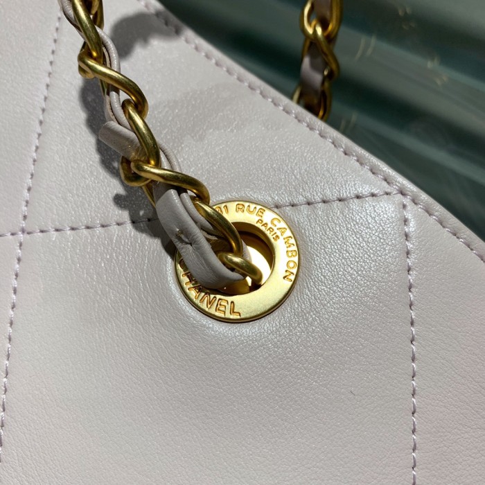  Handbag  Chanel AS2753 size  30 32 10 cm