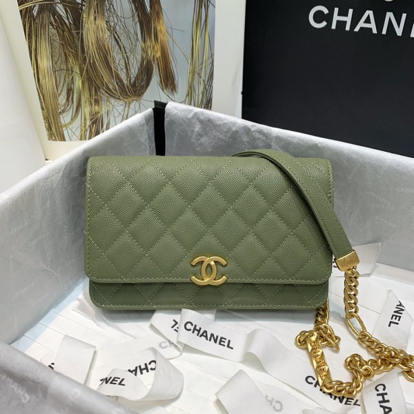  Handbag  Chanel 81153  size  19 cm