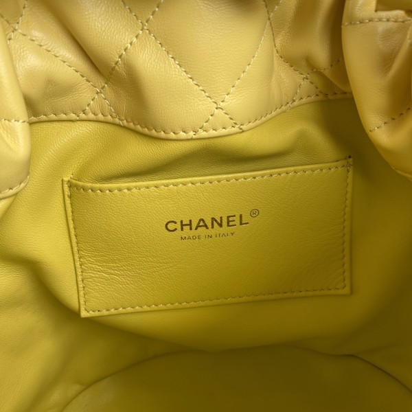  Handbag  Chanel AS2425  size 23*21*15 cm