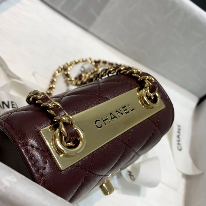  Handbag  Chanel 82769  size  11 11 5 cm