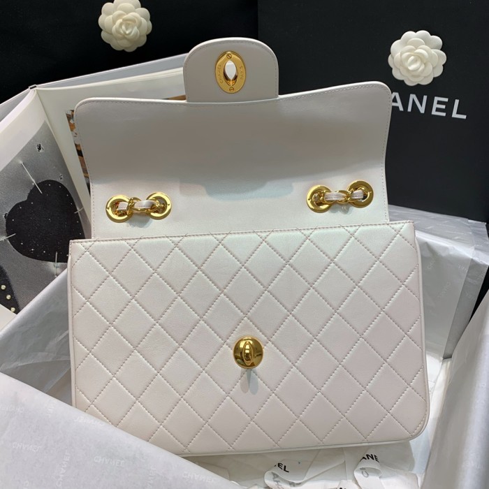  Handbag  Chanel A88 size 30.21.8 cm