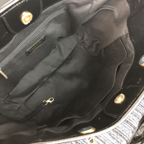 Handbag  Chanel  A8376 size 34 cm