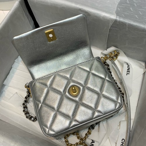  Handbag  Chanel  AS2733 size  17 12.5 5 cm