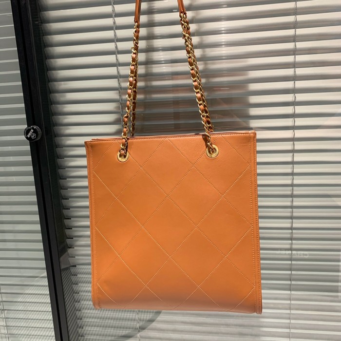  Handbag  Chanel  AS2753 size  30 32 10 cm