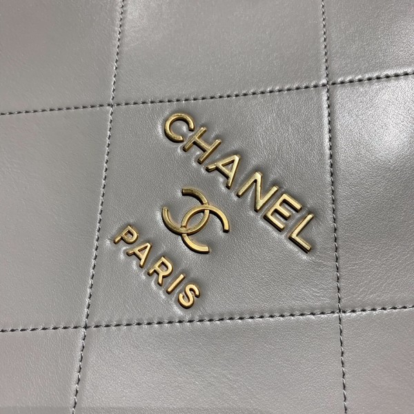  Handbag  Chanel AS2753  size  30 32 10 cm