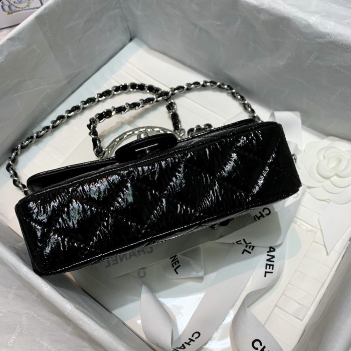  Handbag Chanel AS1665 size  18 5 11 cm