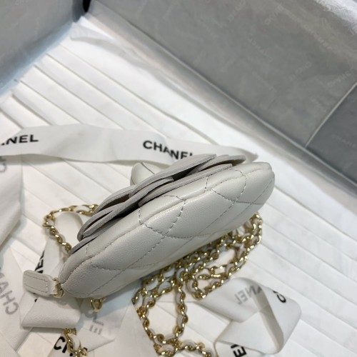  Handbag  Chanel 82121  size 11 11 2 cm