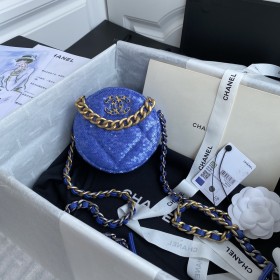  Handbag  Chanel  AP0945  size 12x12x4.5 cm