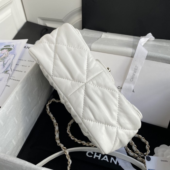  Handbag  Chanel AS2233 size  22 cm