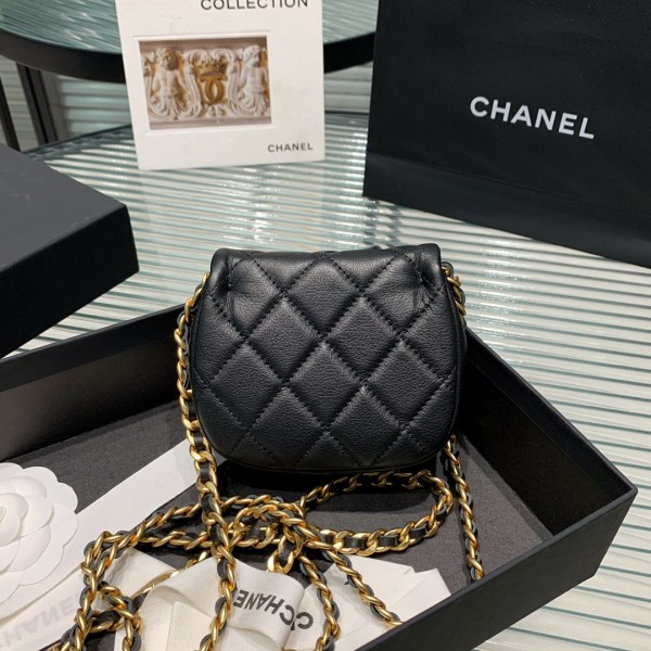  Handbag   Chanel AP2344 size  11.5 4.5 9 cm
