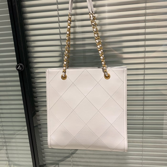  Handbag  Chanel AS2753  size  30 32 10 cm