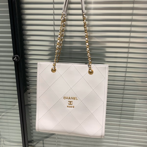  Handbag  Chanel AS2753  size  30 32 10 cm