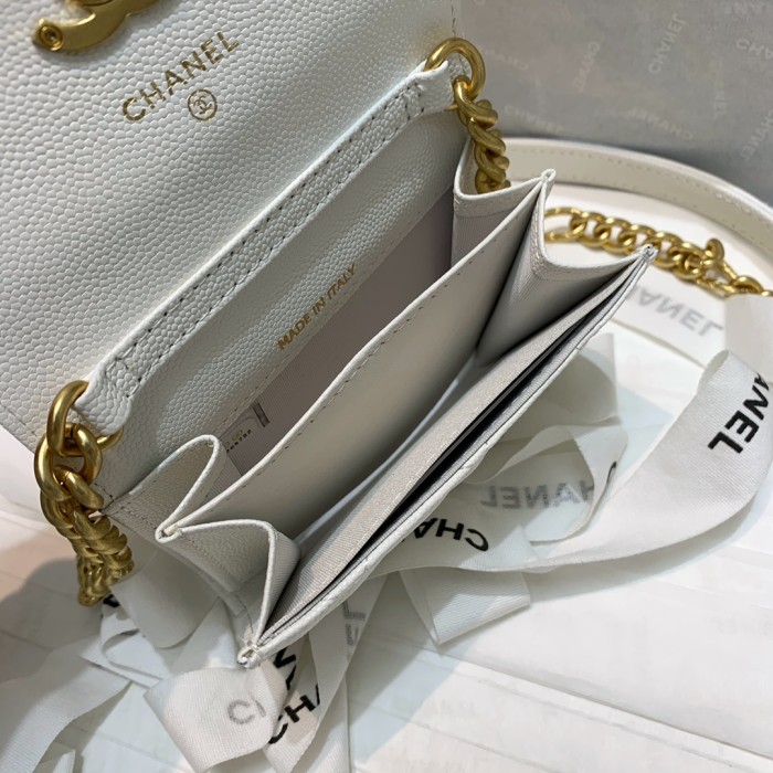  Handbag  Chanel 81156  size  12 9 2.5 cm