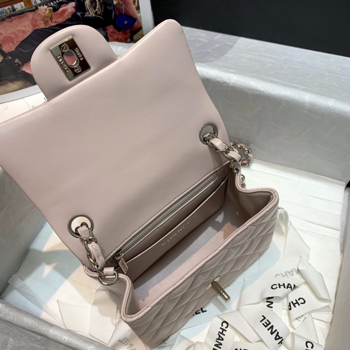  Handbag  Chanel 115  size 17 cm